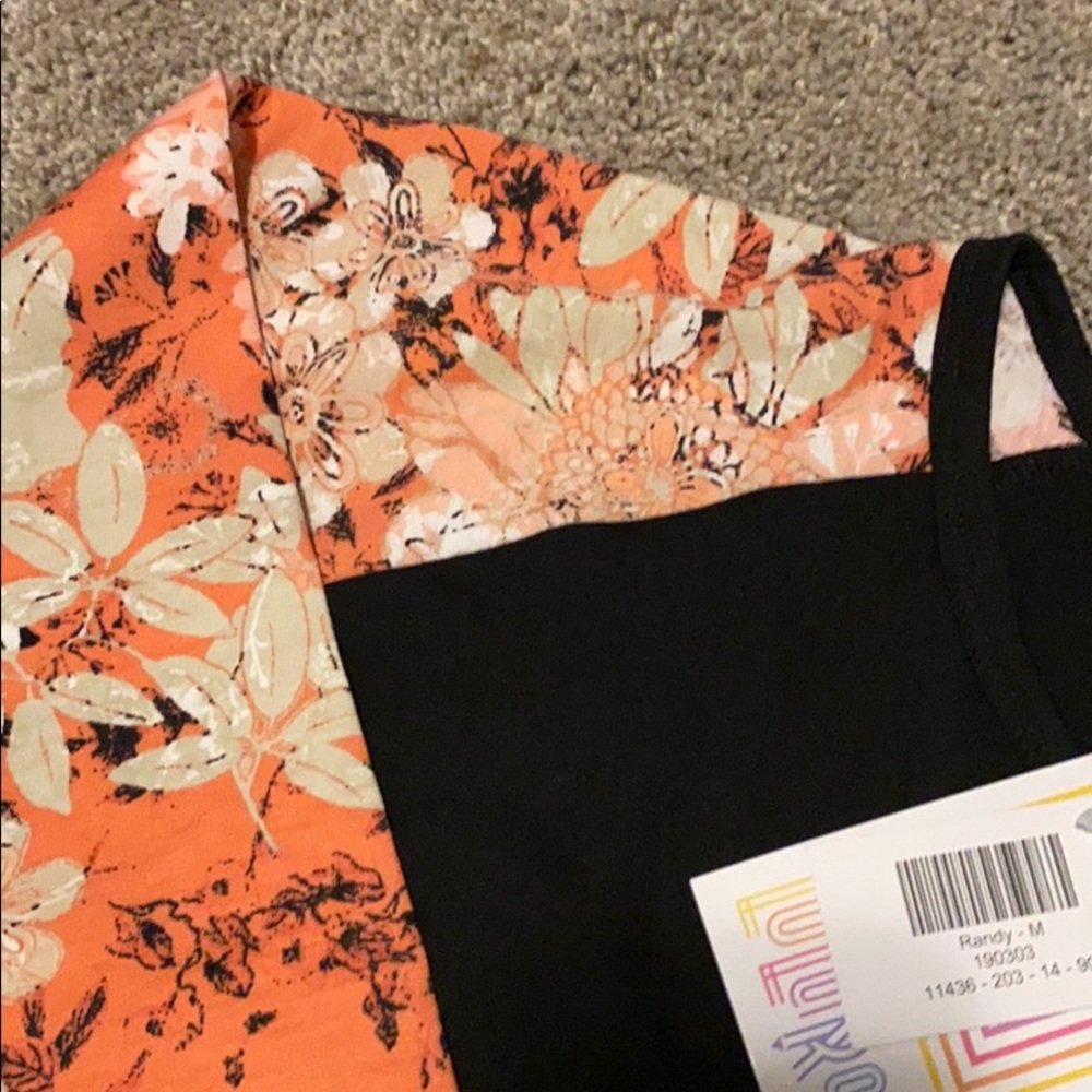 Lularoe Randy tee - Picture 3 of 3